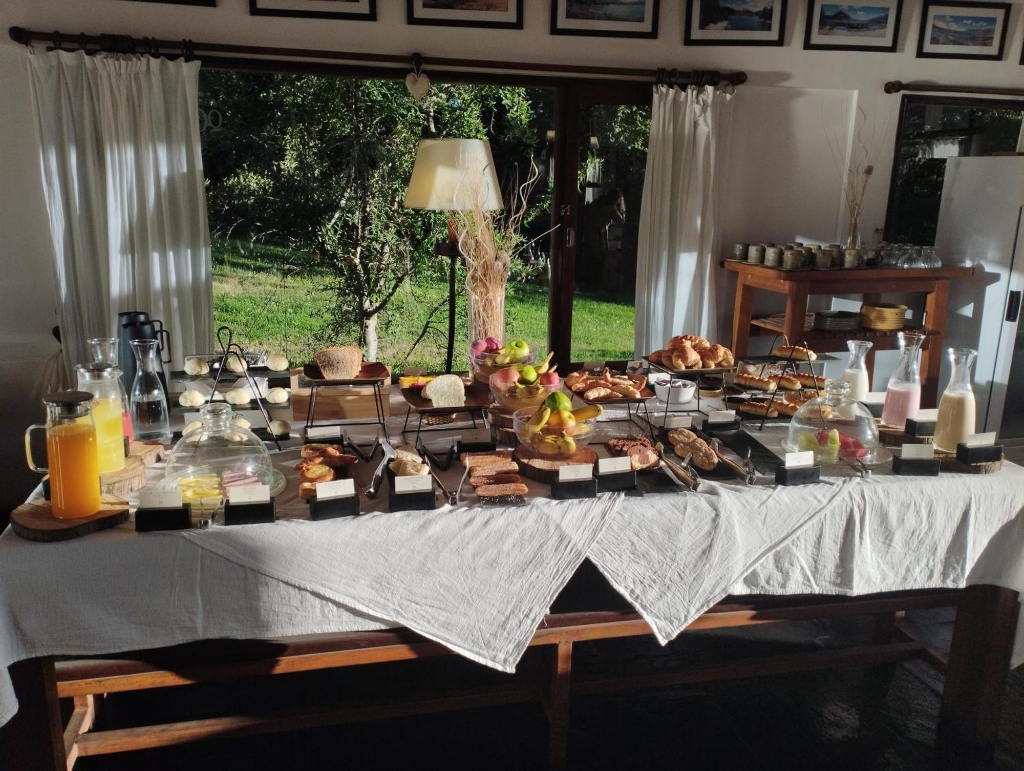 Hosteria El Condado San Carlos de Bariloche Exteriör bild
